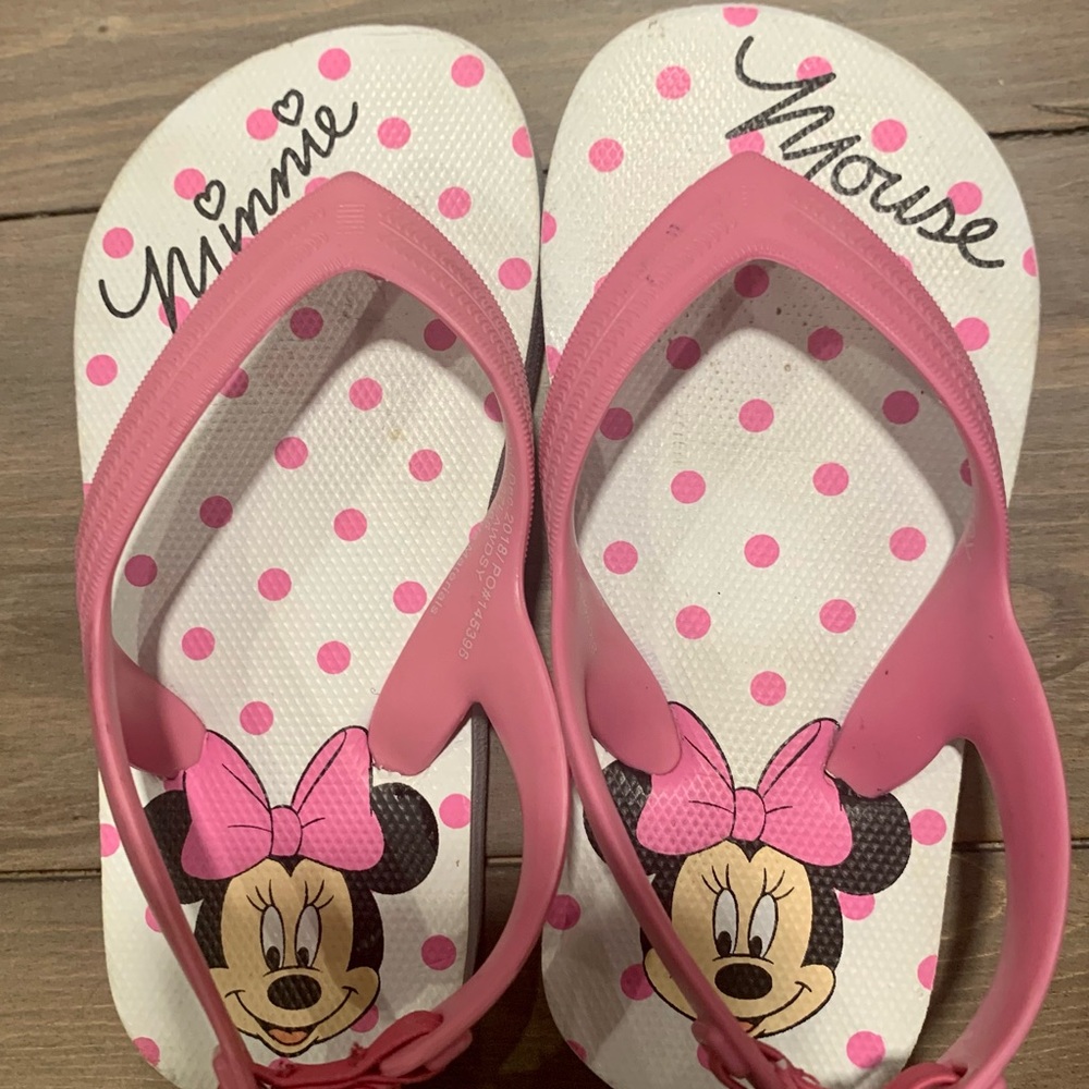 Minnie Mouse pink Flip flops, child size 7, Disney